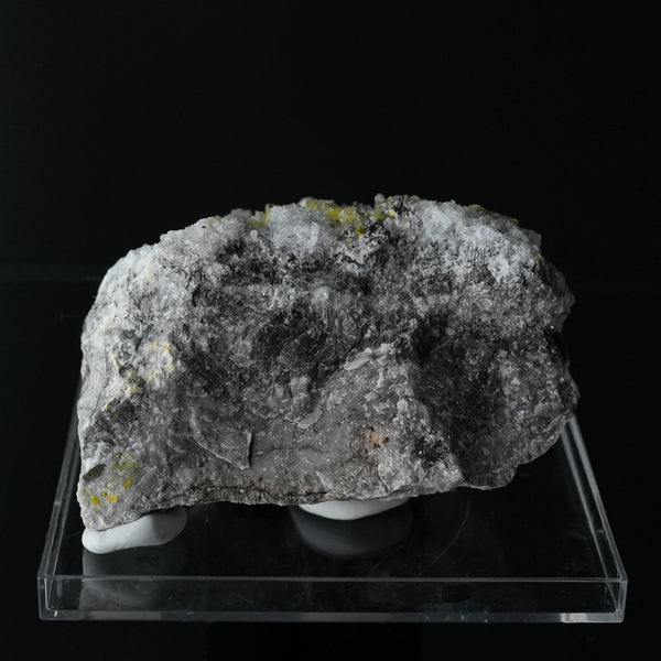 Sklodowskite on Gypsum