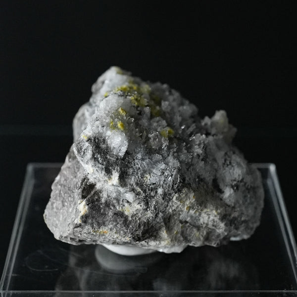 Sklodowskite on Gypsum