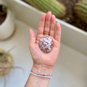 Flower Agate Mini Palm Stones