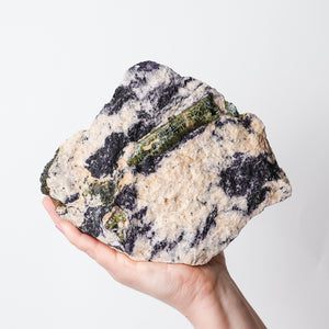 Unusual Fluorapatite with Fluorite in Calcite