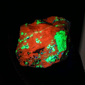 Calcite, Hardystonite, Willemite, and Franklinite {Fluorescent}