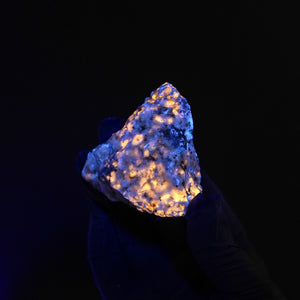 Sodalite var. Hackmanite