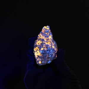 Sodalite var. Hackmanite