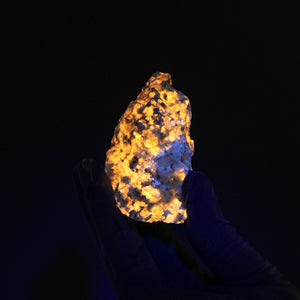 Sodalite var. Hackmanite