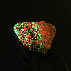 Willemite, Franklinite with Calcite
