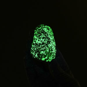 Willemite on Franklinite