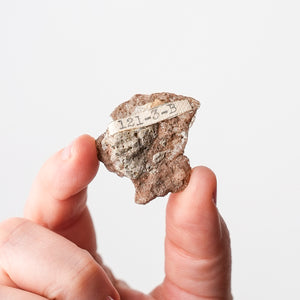 Opal var. Hyalite {Fluorescent}