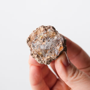 Opal var. Hyalite {Fluorescent}