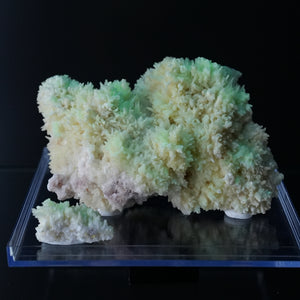 Novacekite in Calcite