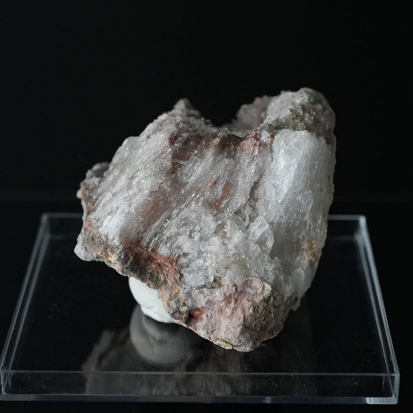 Novacekite in Selenite