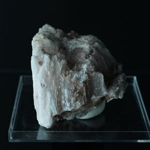 Novacekite in Selenite