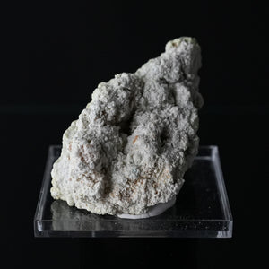 Zippeite and Johannite on Alunogen