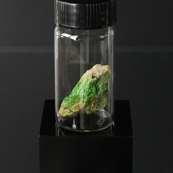 Cuprosklodowskite